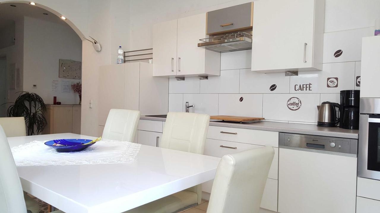Holiday Apartment Essen Exterior photo